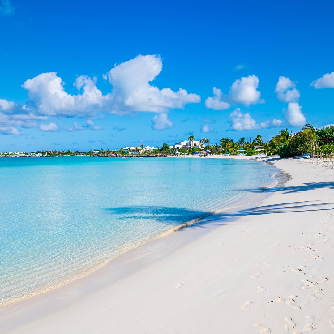 Dovolenka Turks and Caicos pri mori